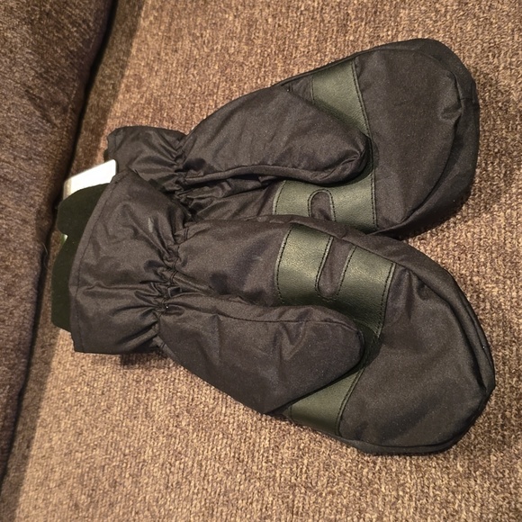 ISOTONER BRAND WOMEN'S BLACK MITTENS SIZE L/XL - Picture 2 of 7